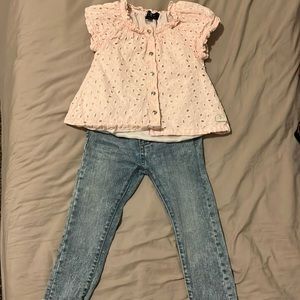 Summer outfit size 24 months. Brand is Seven for all mankind.